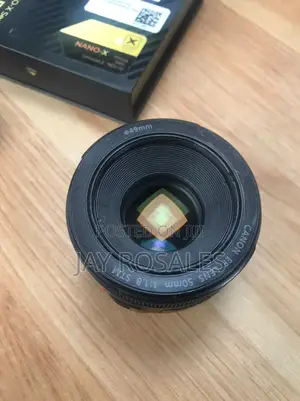 Canon Ef 50mm F/1.8 STM Lens