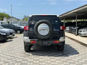 Toyota FJ Cruiser 2018 Black