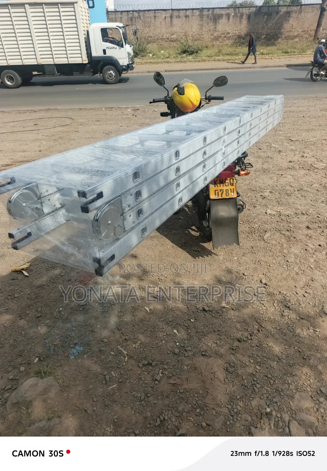Stable Aluminum Foldable Ladder 40ft (4*10)
