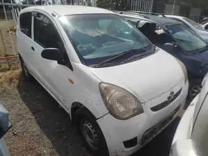 Daihatsu Mira 2014 White