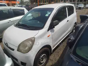 Daihatsu Mira 2014 White