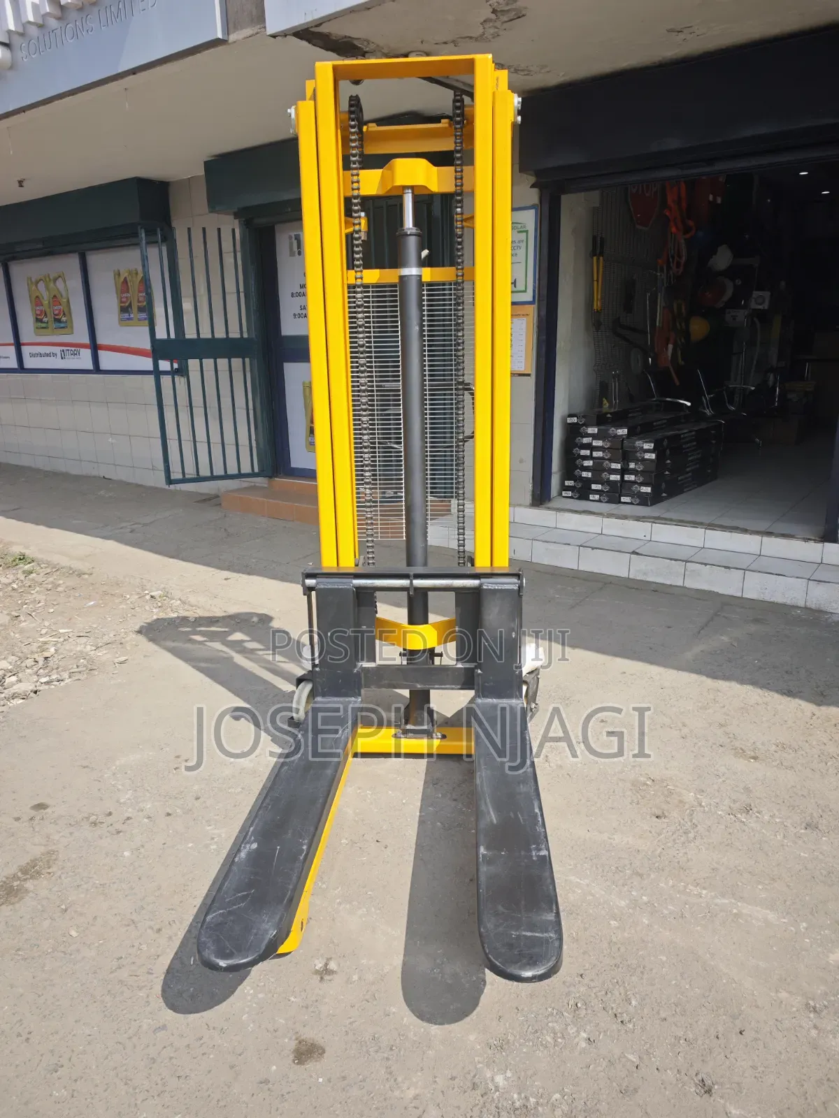 Manual Hydraulic Stacker