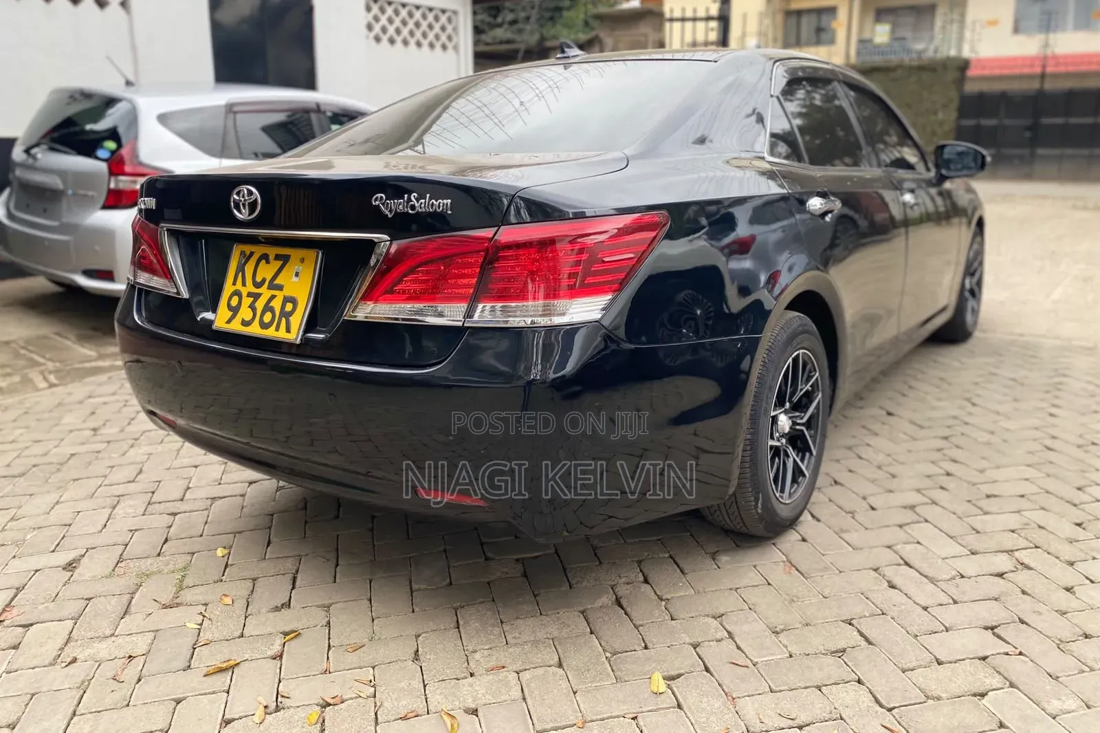 Toyota Crown 2013 Black