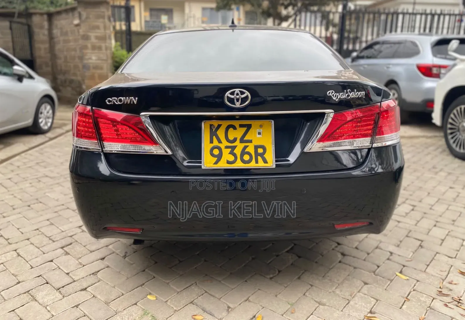 Toyota Crown 2013 Black