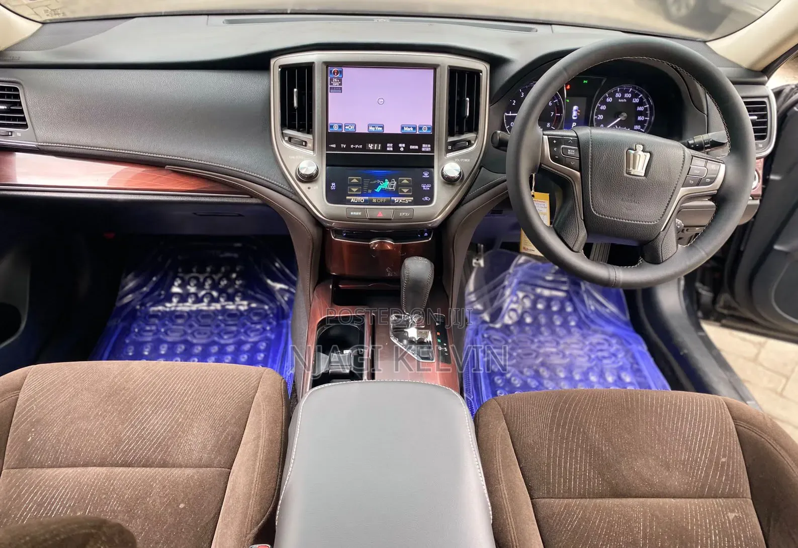 Toyota Crown 2013 Black