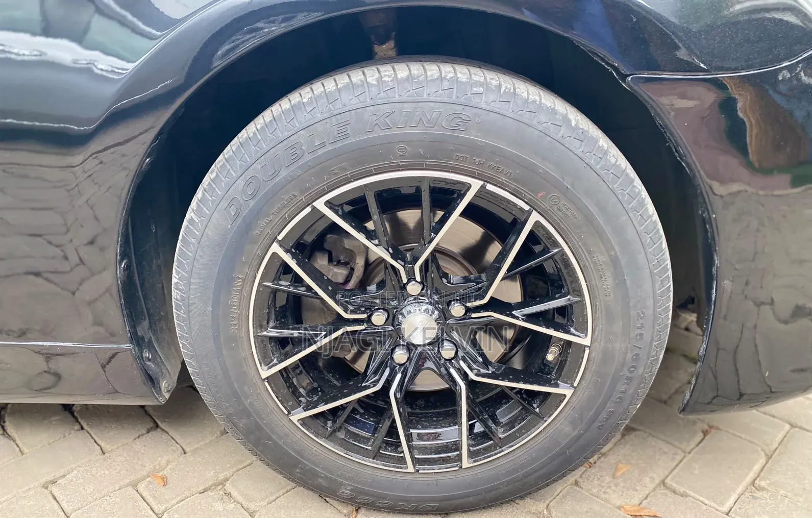 Toyota Crown 2013 Black