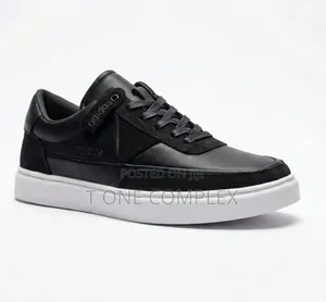 Adidas Style Urban Edge Sneakers Black Brown and Grey