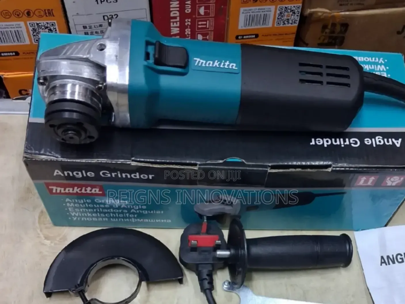 Makita '9' Grinder