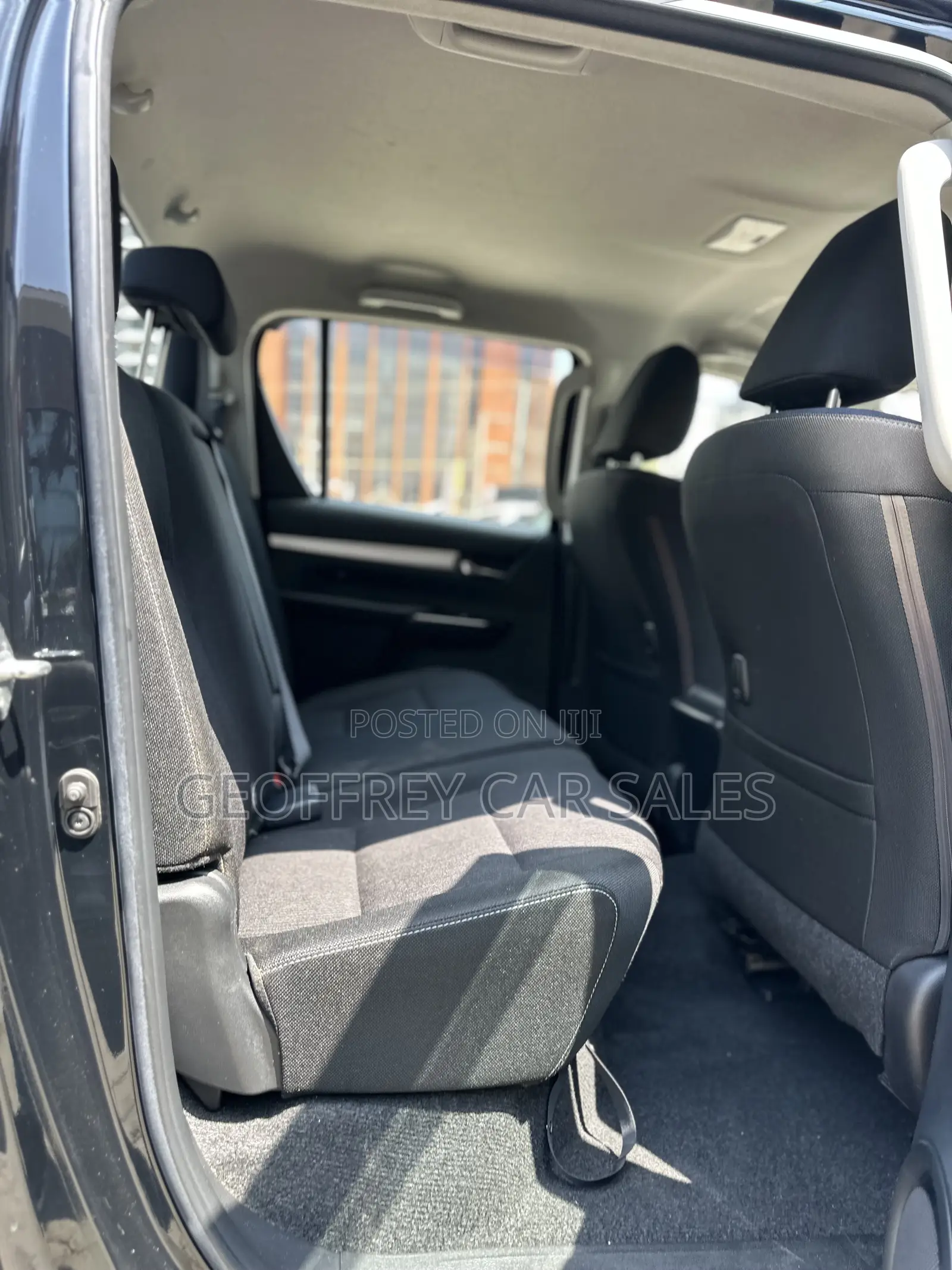 Toyota Hilux 2019 Black