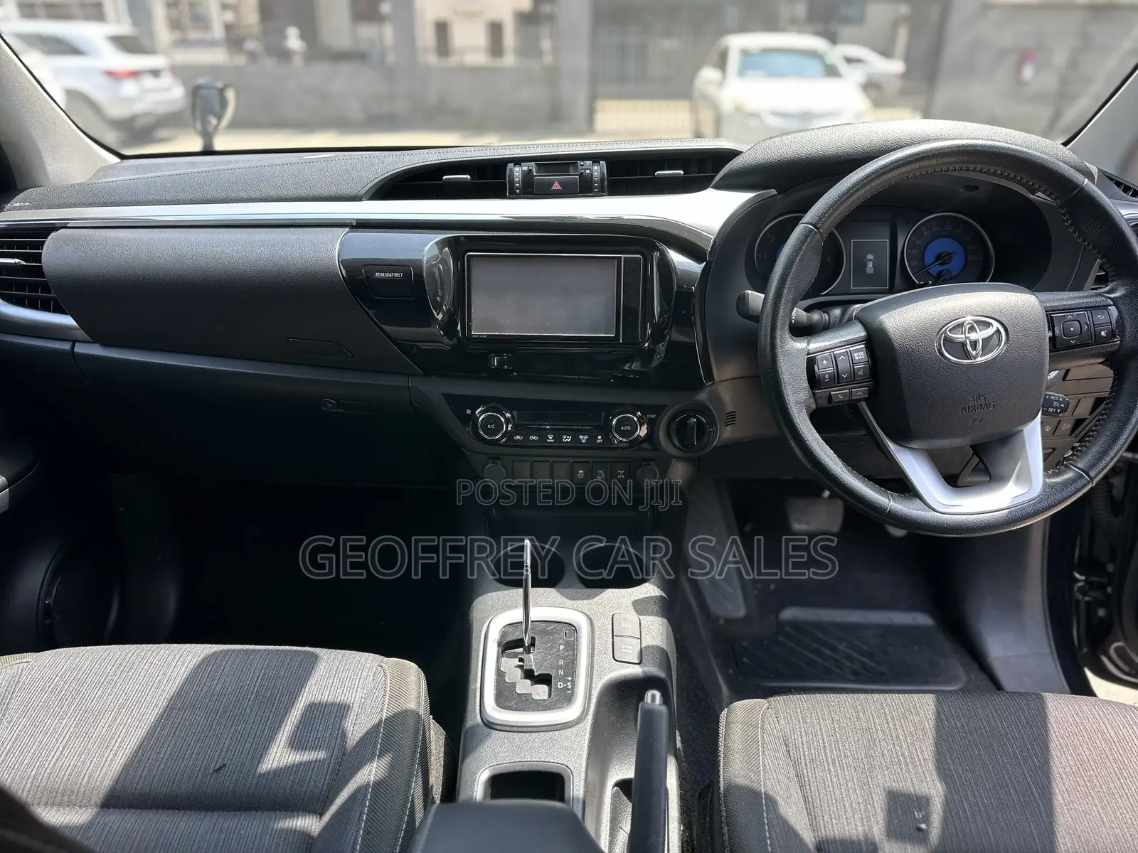 Toyota Hilux 2019 Black