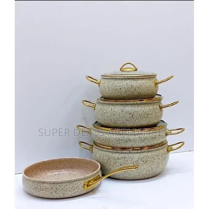 Amber Ray Cookware Set