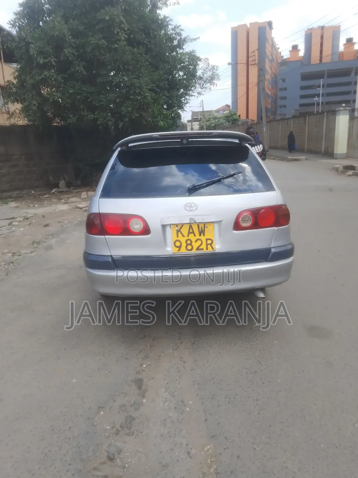 Toyota Caldina 2002 Silver