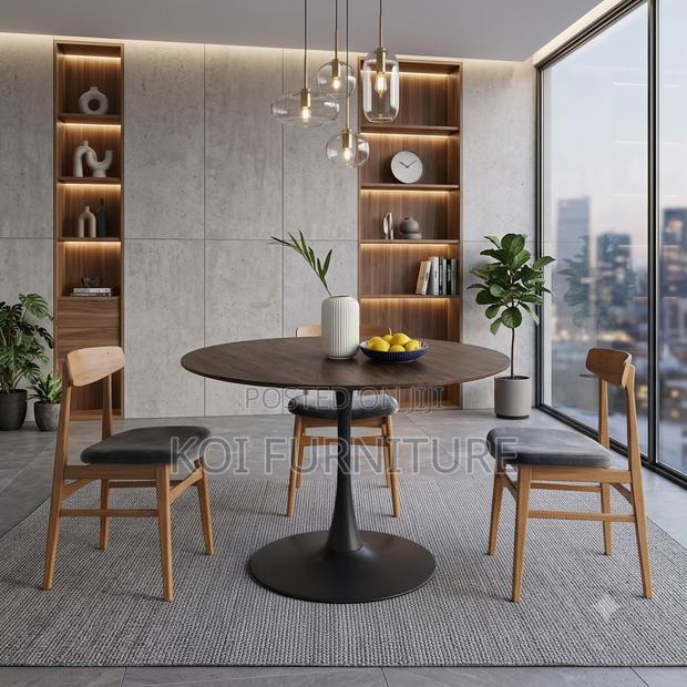 Coffee Table; Round Marble Breetewe Coffee Table - thumbnail 5