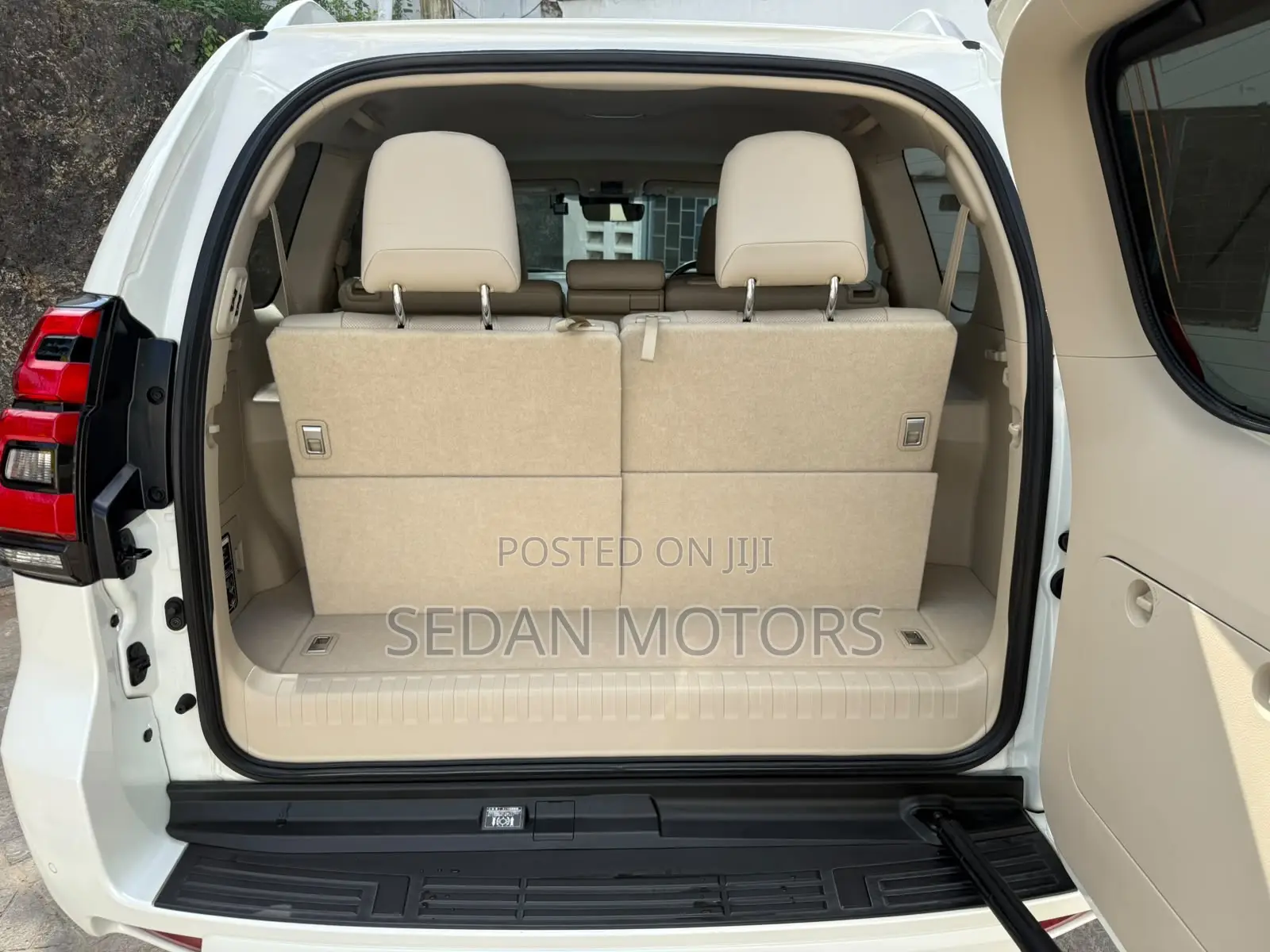 Toyota Land Cruiser Prado 2021 Beige