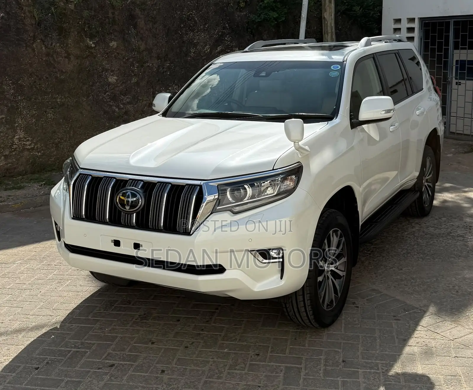 Toyota Land Cruiser Prado 2021 Beige