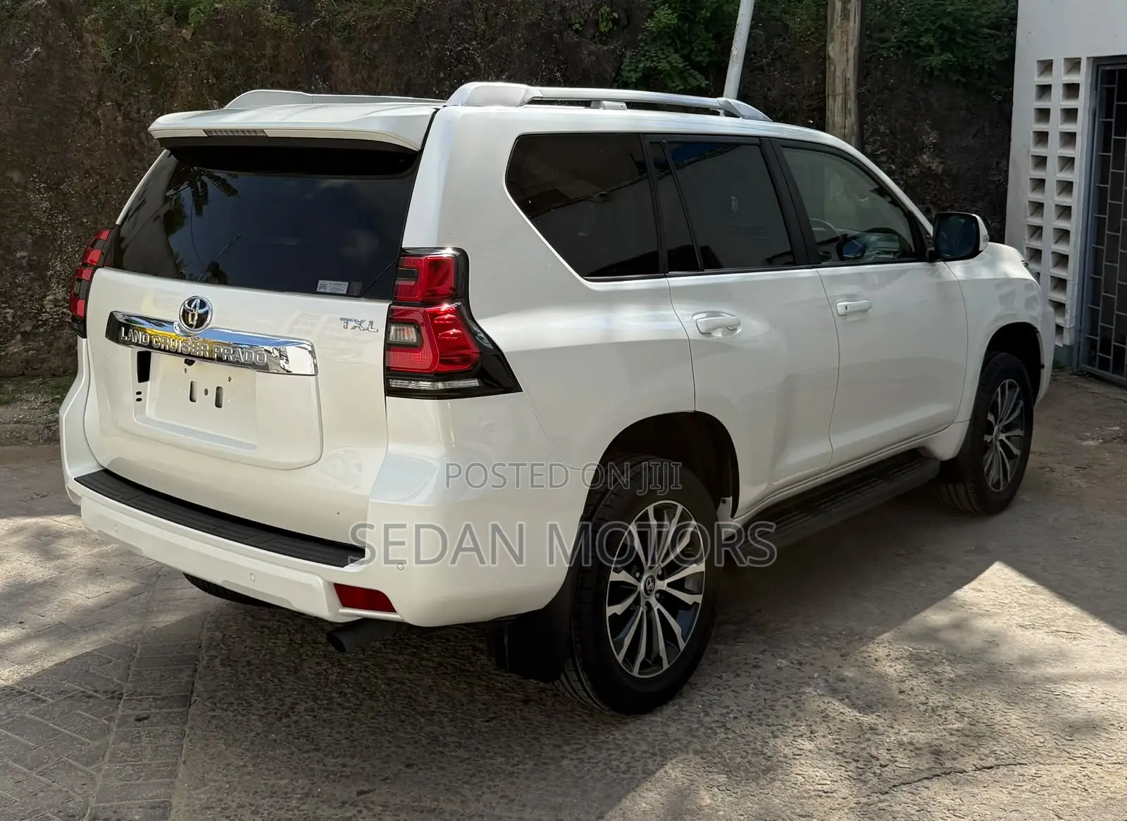 Toyota Land Cruiser Prado 2021 Beige