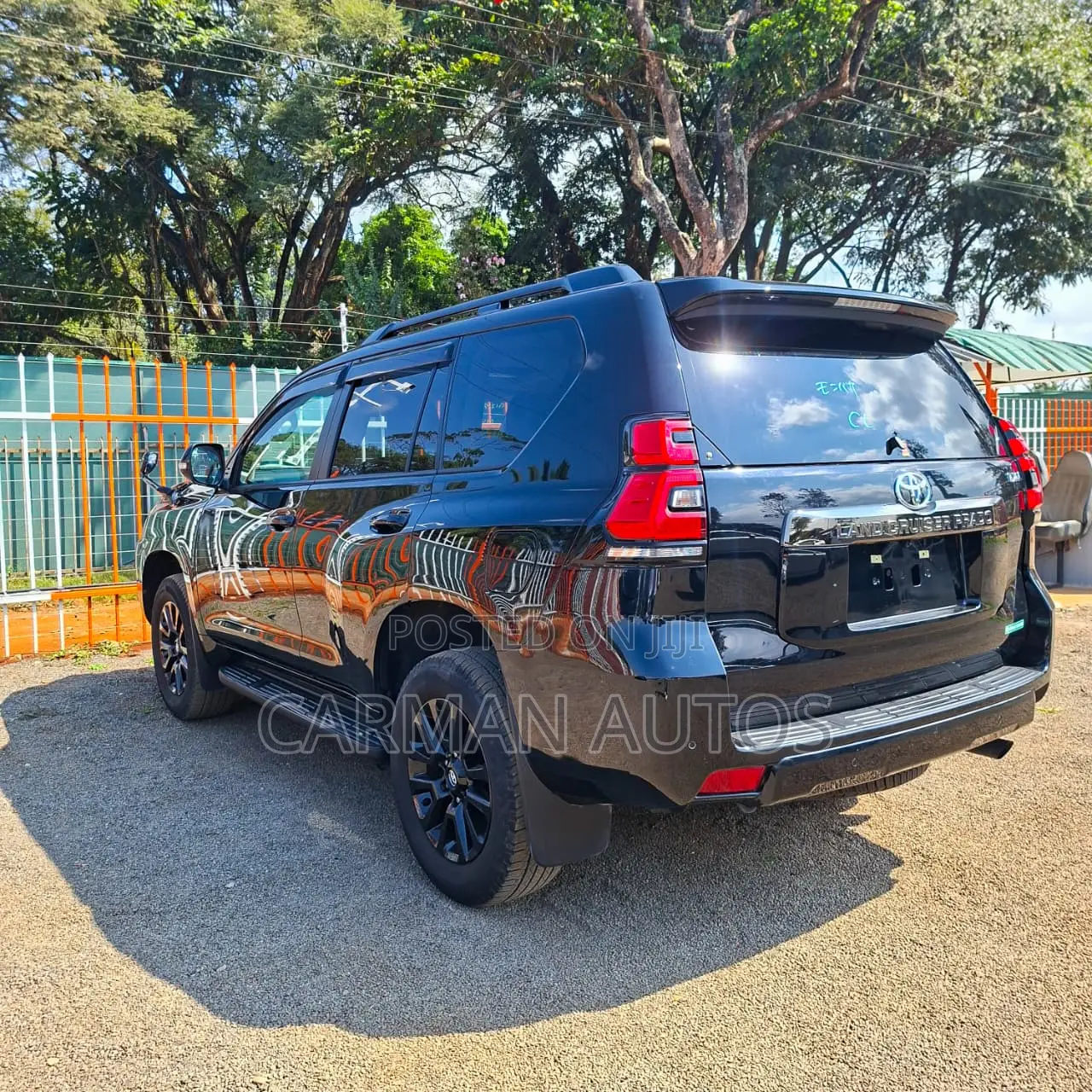 Toyota Land Cruiser Prado 2.7 2021 Black