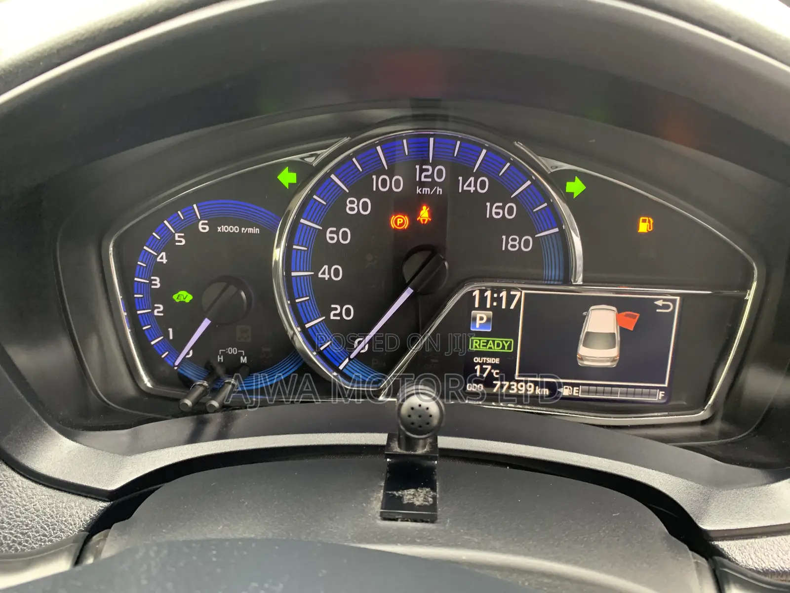 Toyota Axio 1.5 Hybrid 2WD 2020 Silver