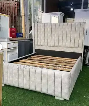 5x6 Chester Bed on Sale