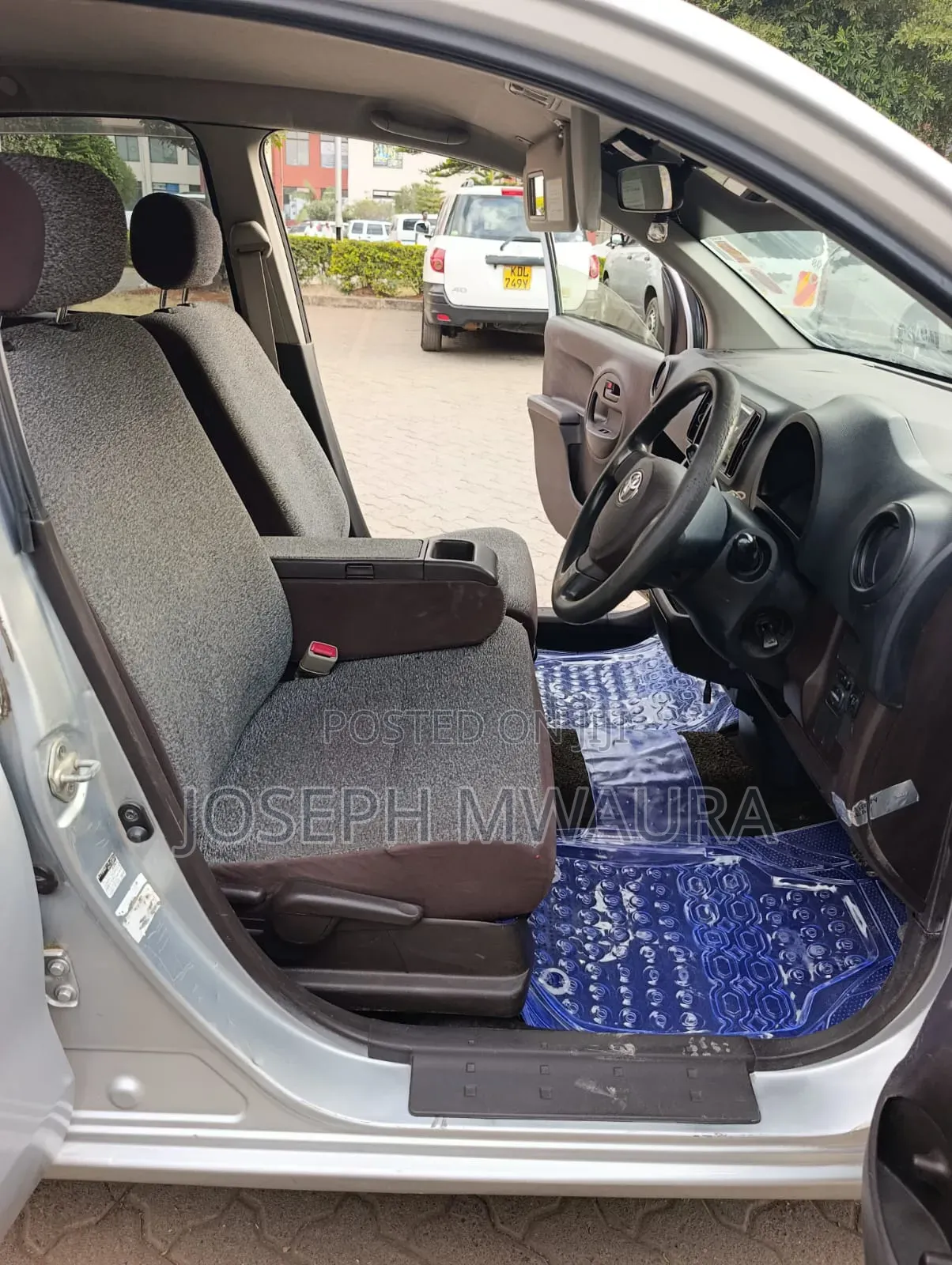 Toyota Passo 2014 Silver