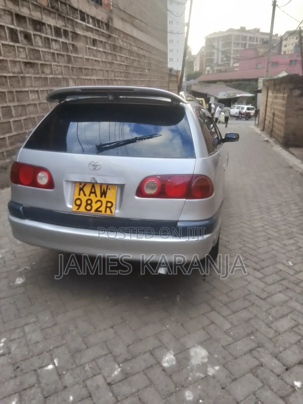 Toyota Caldina 2002 Silver