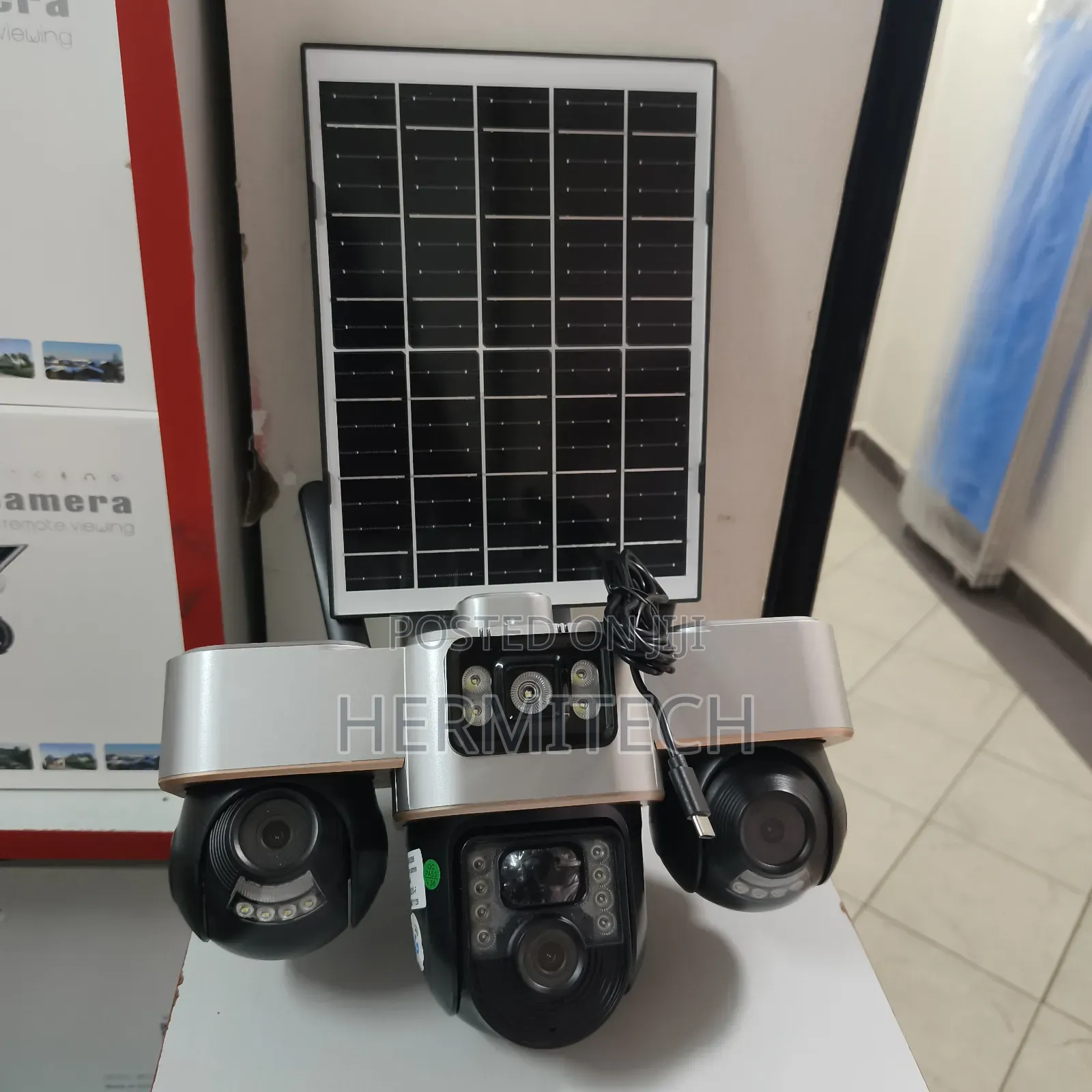 Outdoor Surveillance Solar Powered 4g Enabled CCTV Camera 3 Lens