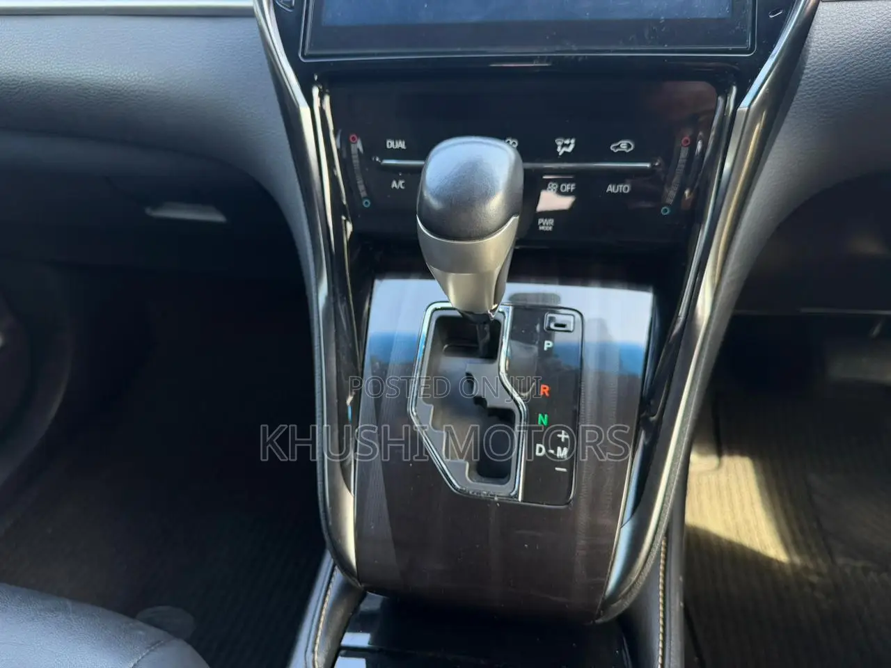 Toyota Harrier 2019 Black