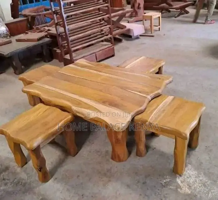 Table Set: Antique Style Coffee Table and Stools Set