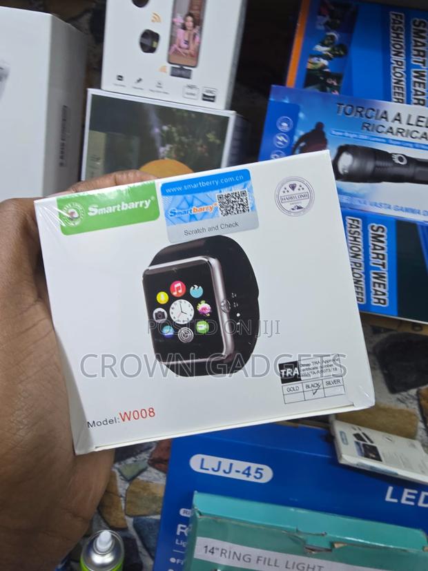 W008 Smart Watch With Anti-Lost Tracker and Camera - thumbnail 2