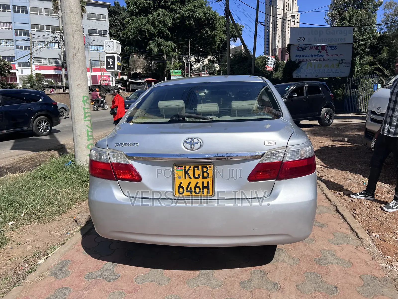 Toyota Premio 1.8 FWD 2010 Silver