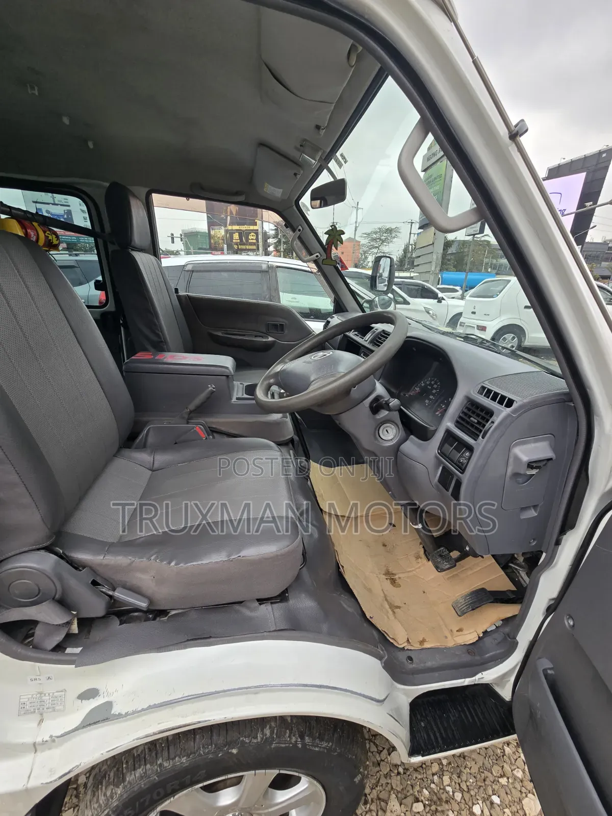 Mazda Bongo 2013 White