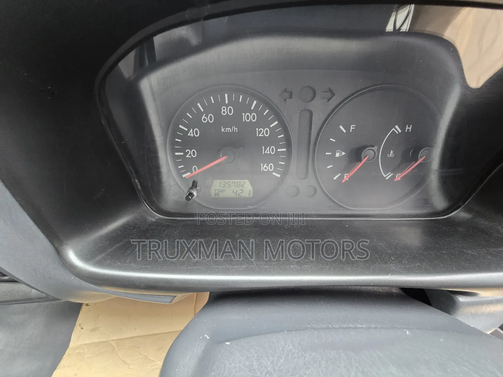 Mazda Bongo 2013 White
