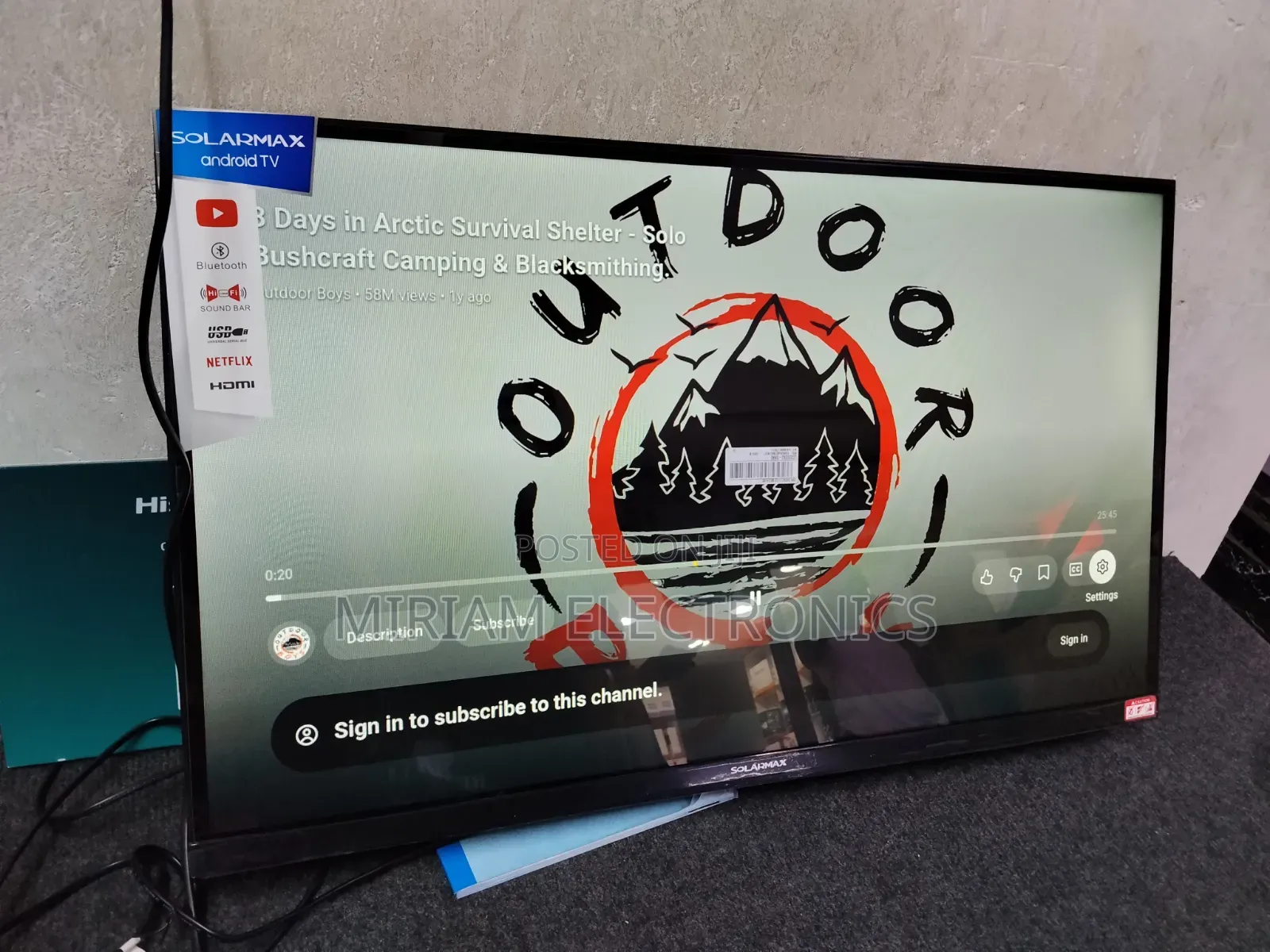 Solarmax 32" Smart Qled Tv