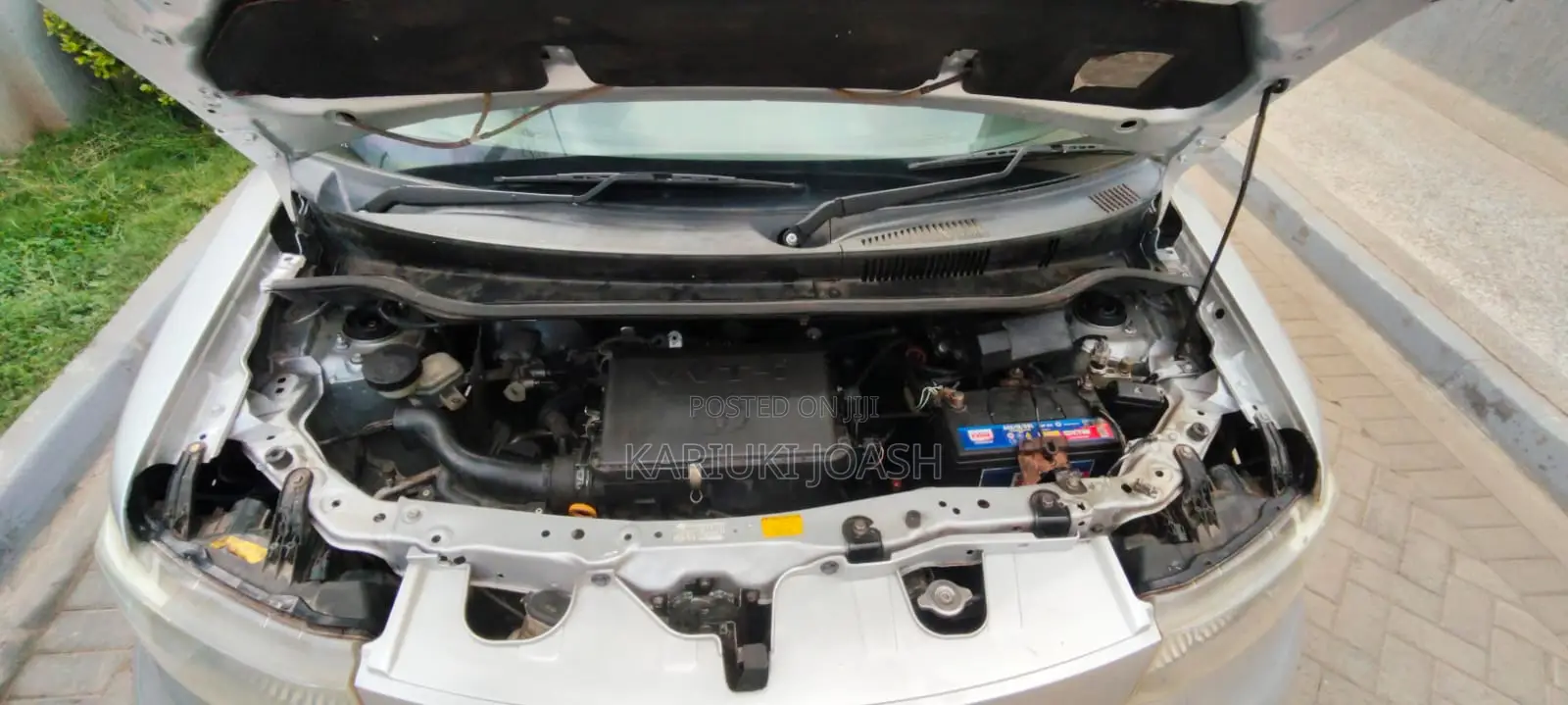 Toyota bB 2009 Silver