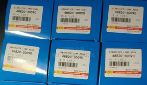 Front Left and Front Right Stabilizer Links for Toyota Lexus and Crown