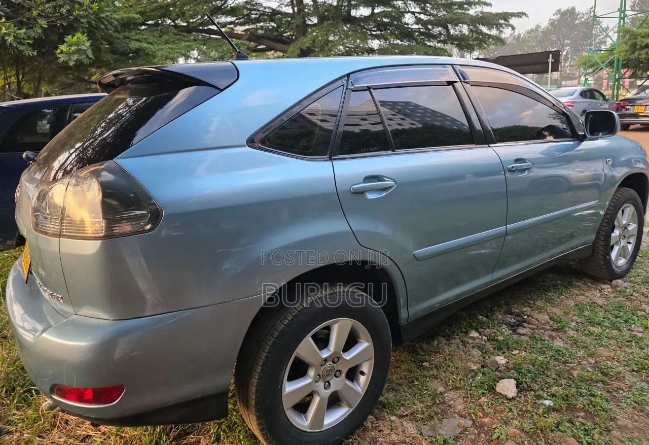 Toyota Harrier 2006 Blue