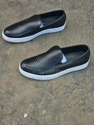 Quality Casual Leather Designer Slip on Loafers Shoes Available