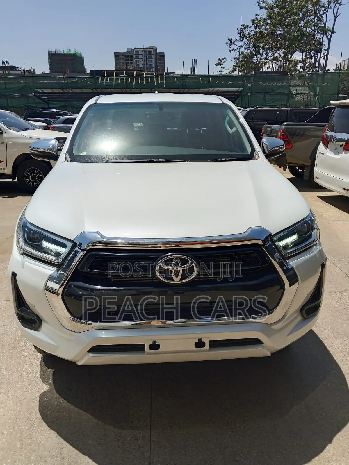 Toyota Hilux 2018 White