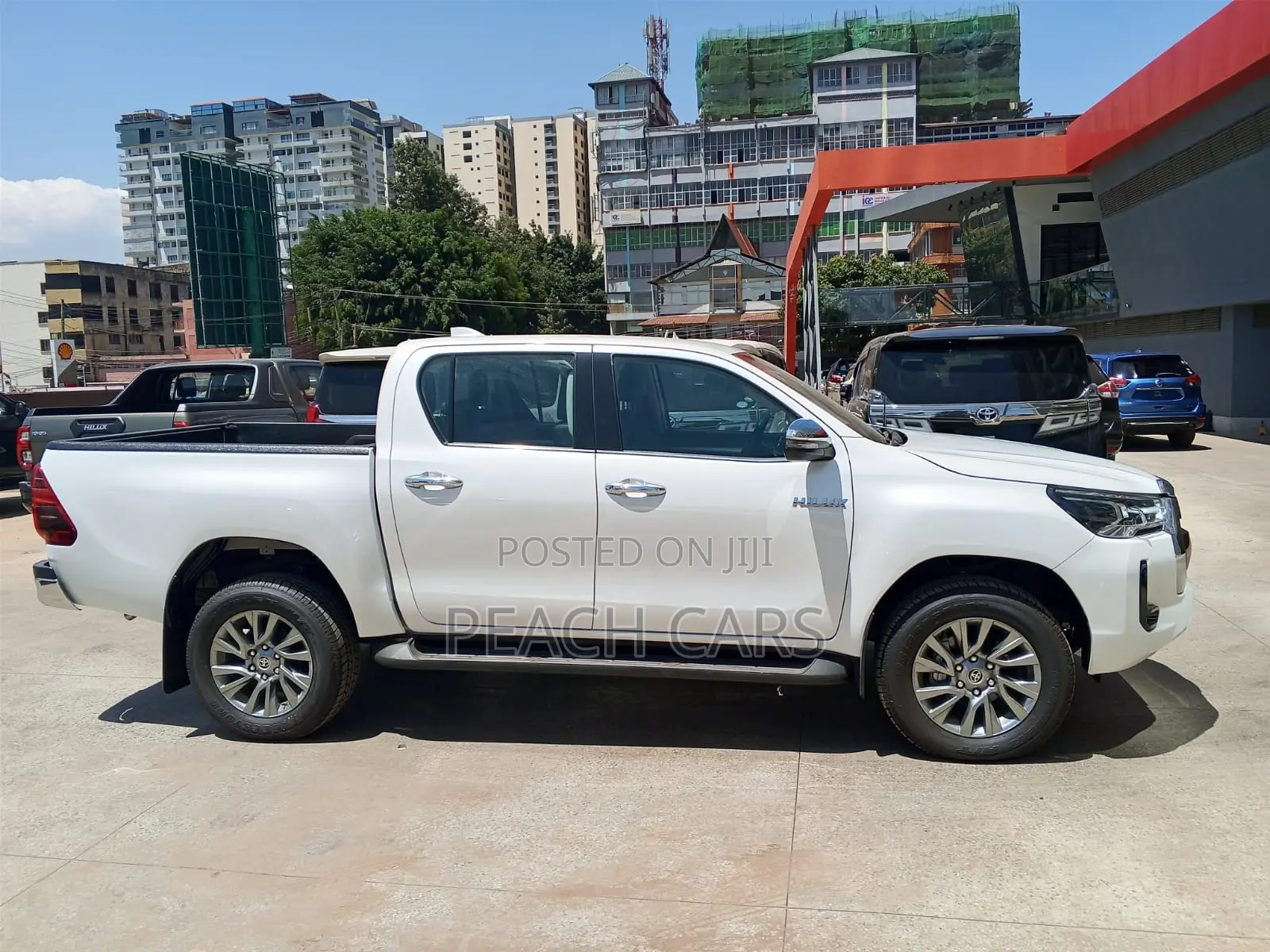 Toyota Hilux 2018 White