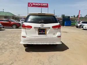 Toyota Wish 2012 White