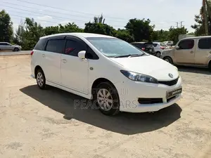Toyota Wish 2012 White