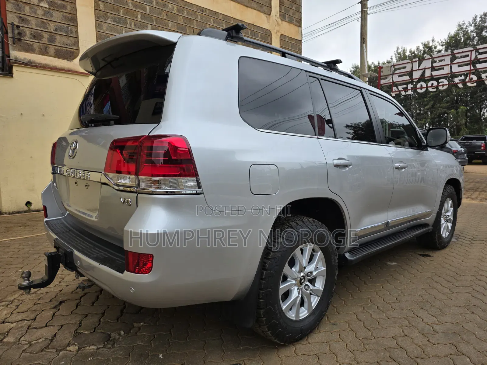 Toyota Land Cruiser 4.5 V8 VXR 2019 Silver