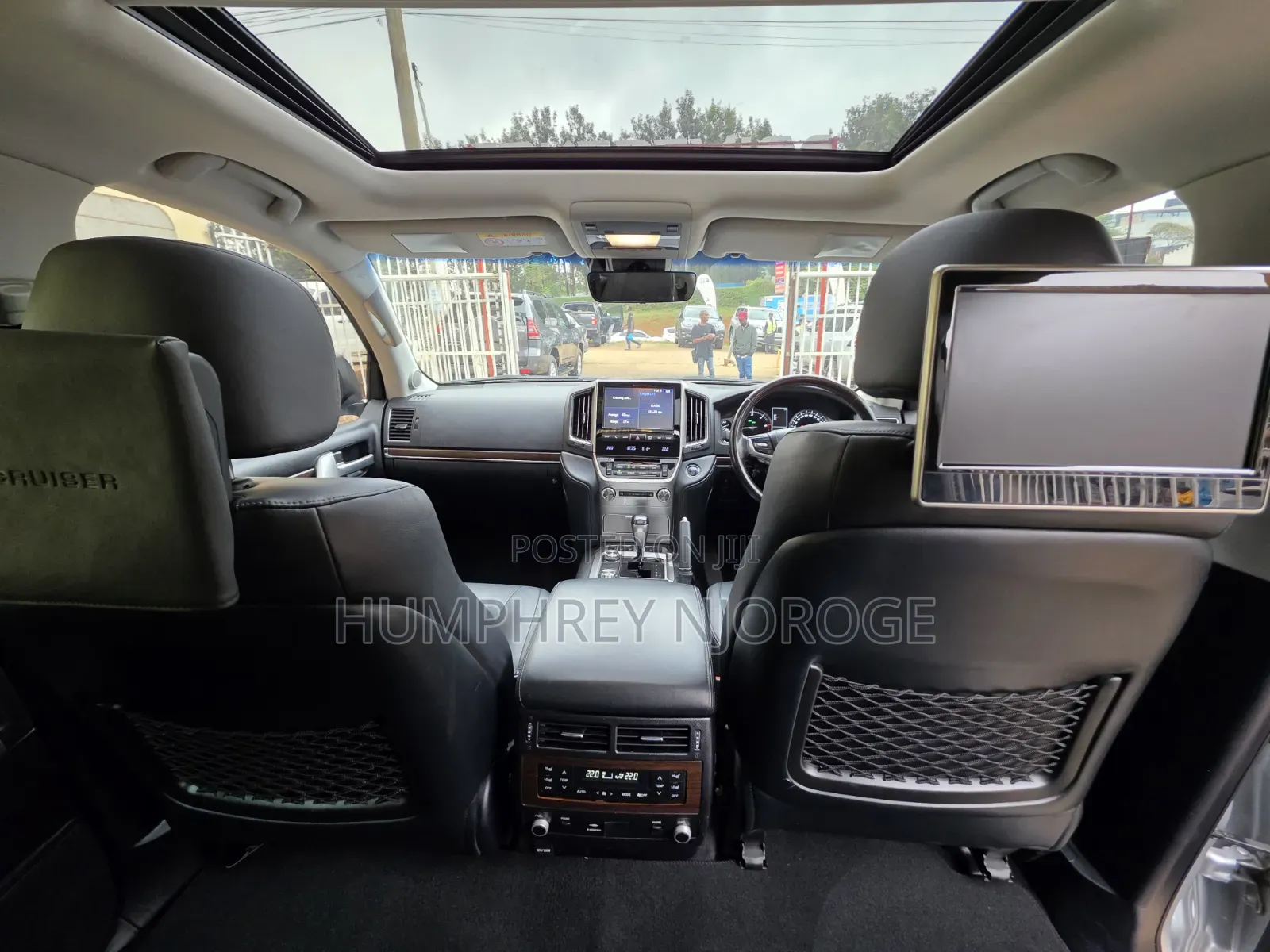 Toyota Land Cruiser 4.5 V8 VXR 2019 Silver