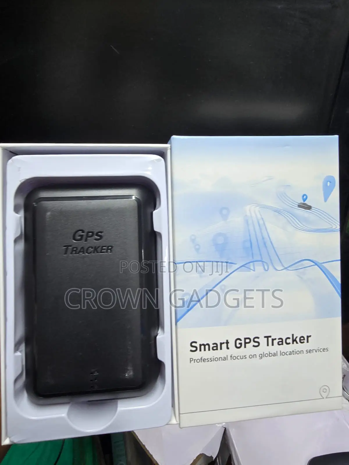 P11 4g Vehicle GPS Tracker With 20000mah Battery