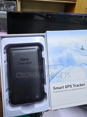 P11 4g Vehicle GPS Tracker With 20000mah Battery