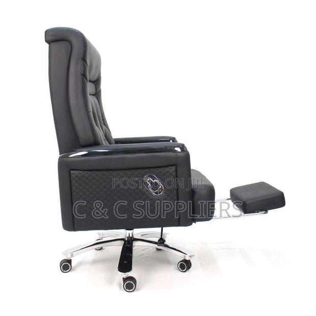 Director's Pu Leather Desk Executive Chair. - thumbnail 3