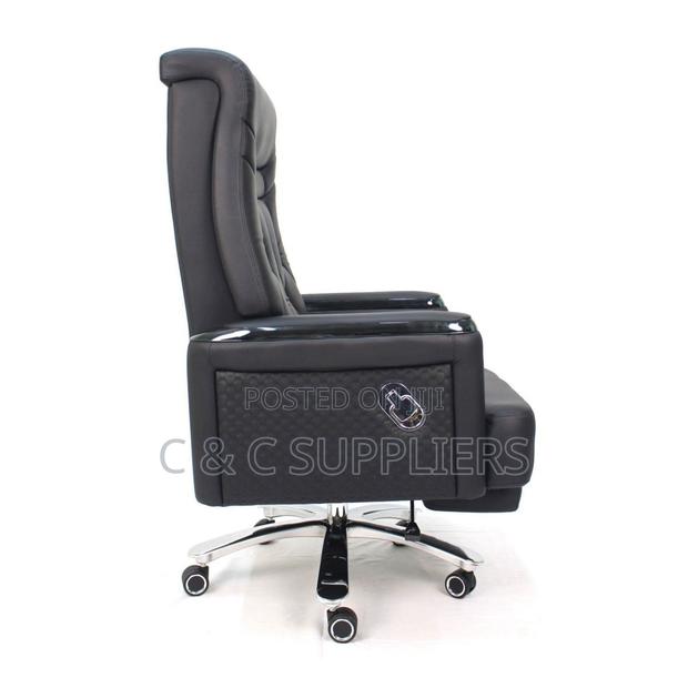 Director's Pu Leather Desk Executive Chair. - thumbnail 5