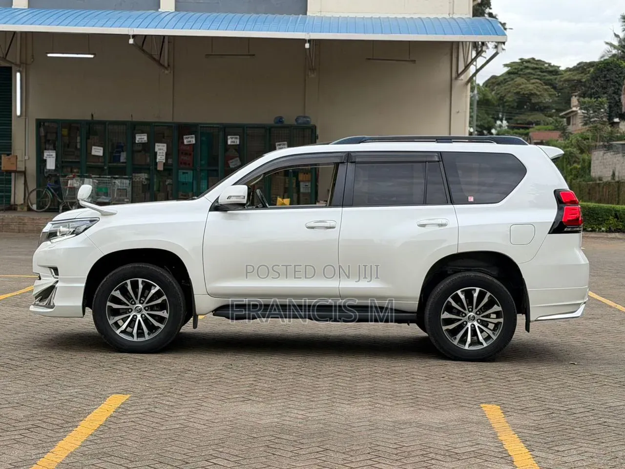 Toyota Land Cruiser 2020 White