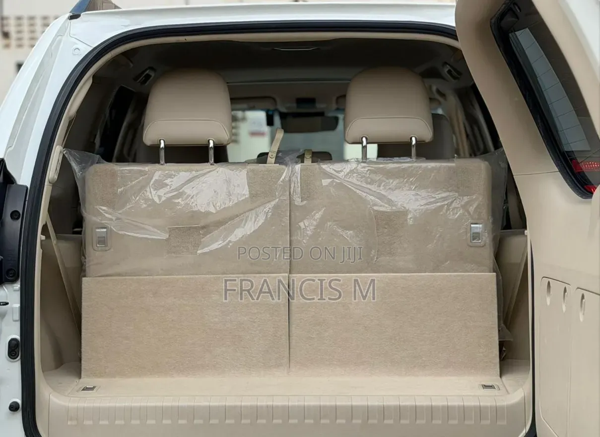 Toyota Land Cruiser 2020 White