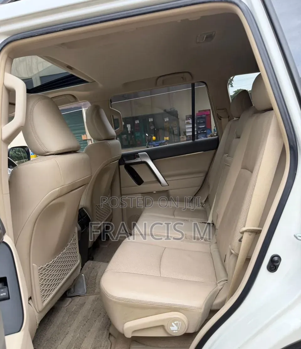Toyota Land Cruiser 2020 White